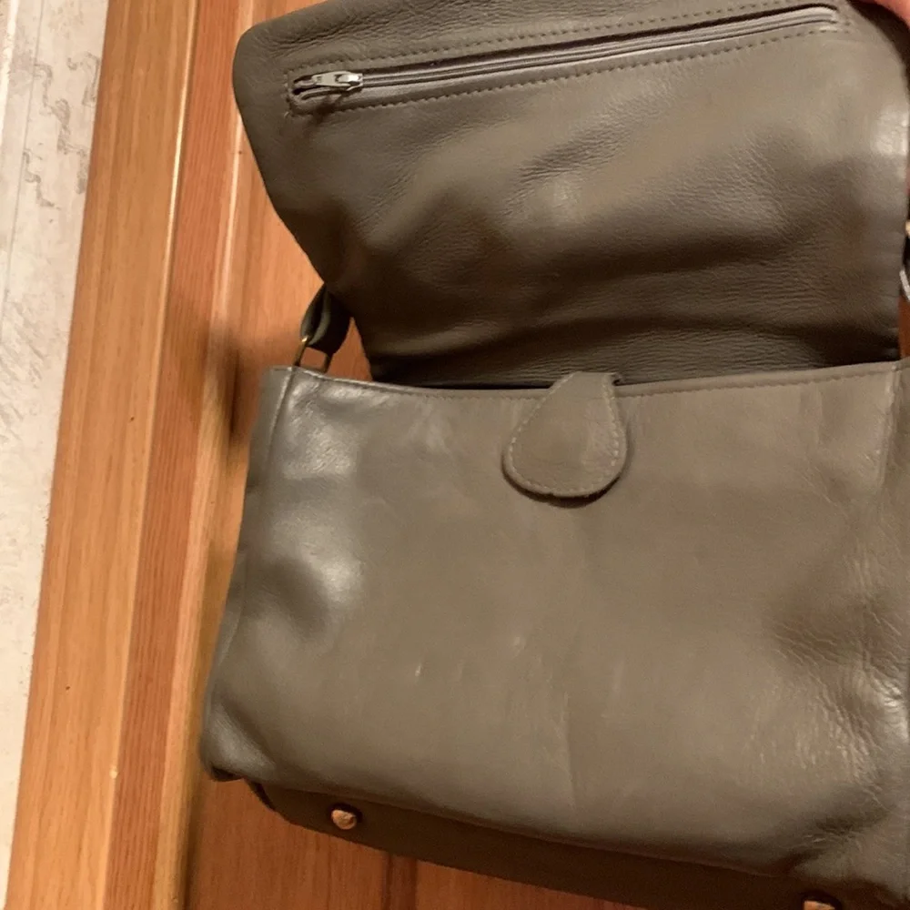 The Vermont Country Store Gray Deerskin Leather Bag